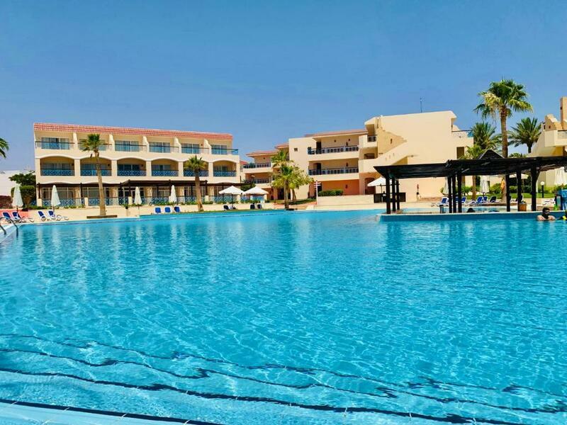 Ivy cyrene island hotel 4* египет, шарм-эль-шейх. Ivy cyrene island hotel 4* египет, шарм-эль-шейх. Cyrene island hotel 4*. Ivy cyrene sharm. Кирена египет.